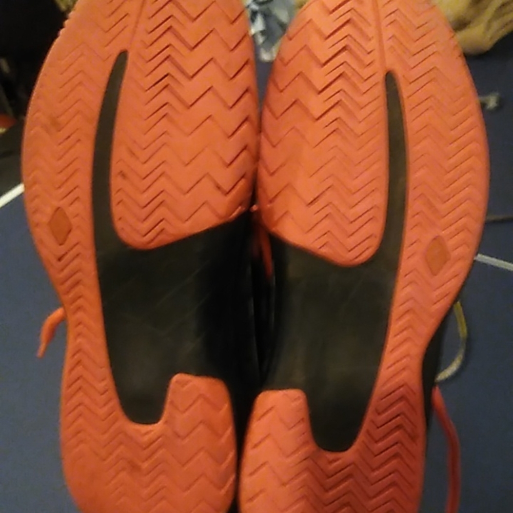Nike zoom cage 2.Men's sz 9, women 10.5.Bright orange and black. Worn couple X's